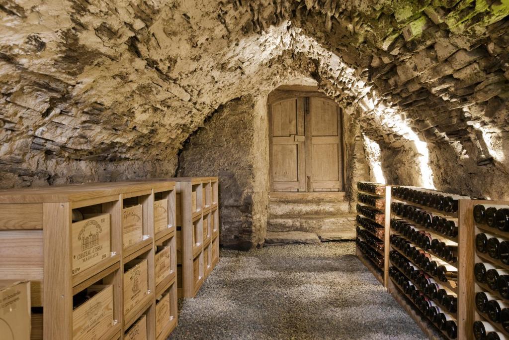 Chateau De Grandvoir Otel Neufchâteau Dış mekan fotoğraf
