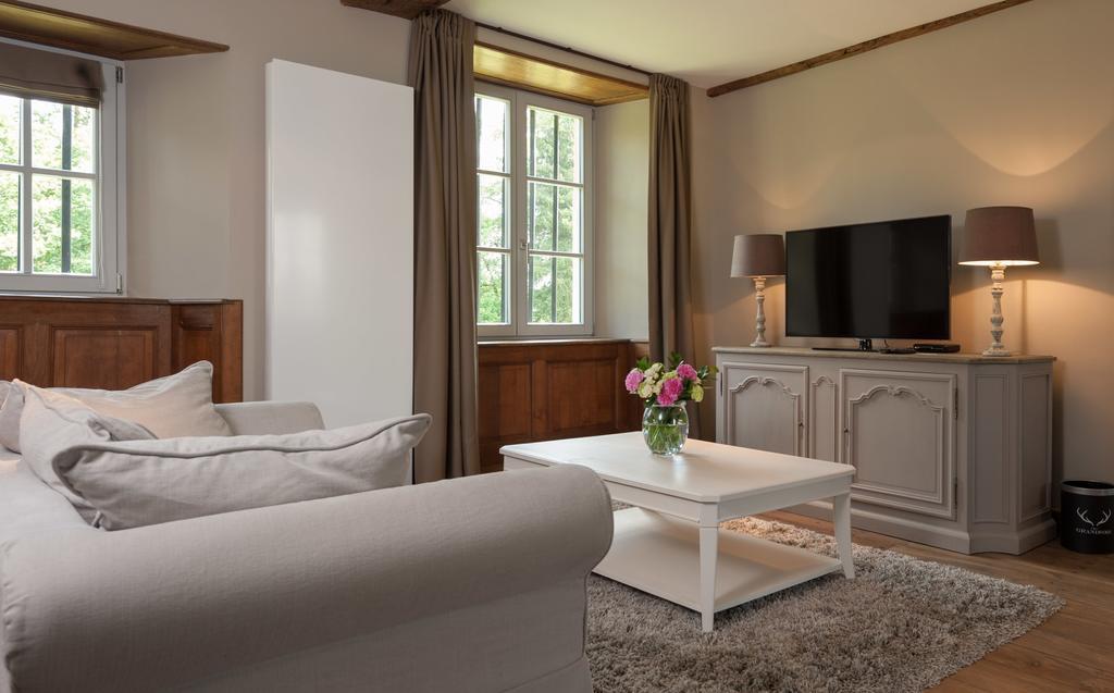 Chateau De Grandvoir Otel Neufchâteau Dış mekan fotoğraf